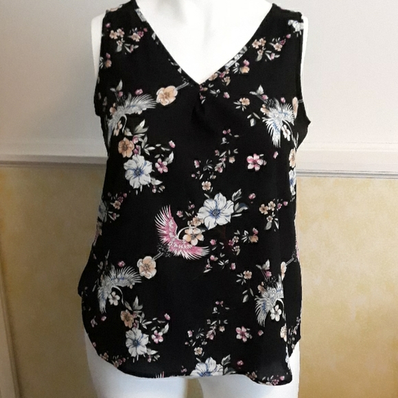 Tops - Floral tank